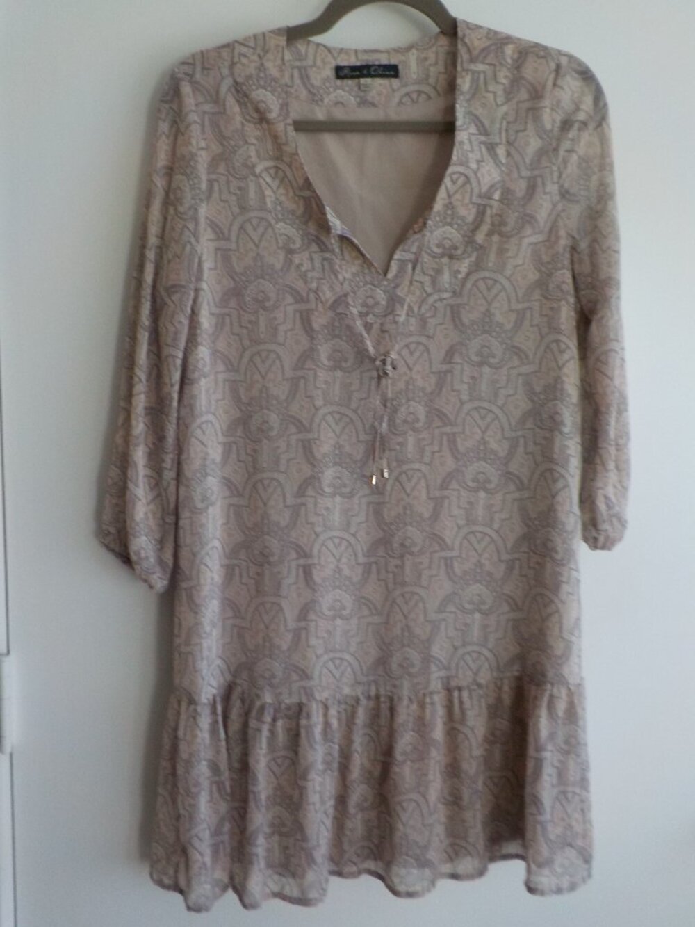 Rose & Olive Dress - Small - Boho Ruffle Beige White Lined (935)